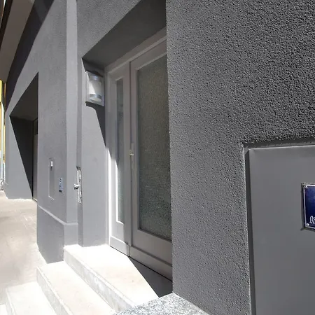 公寓 哈波尔公寓 *